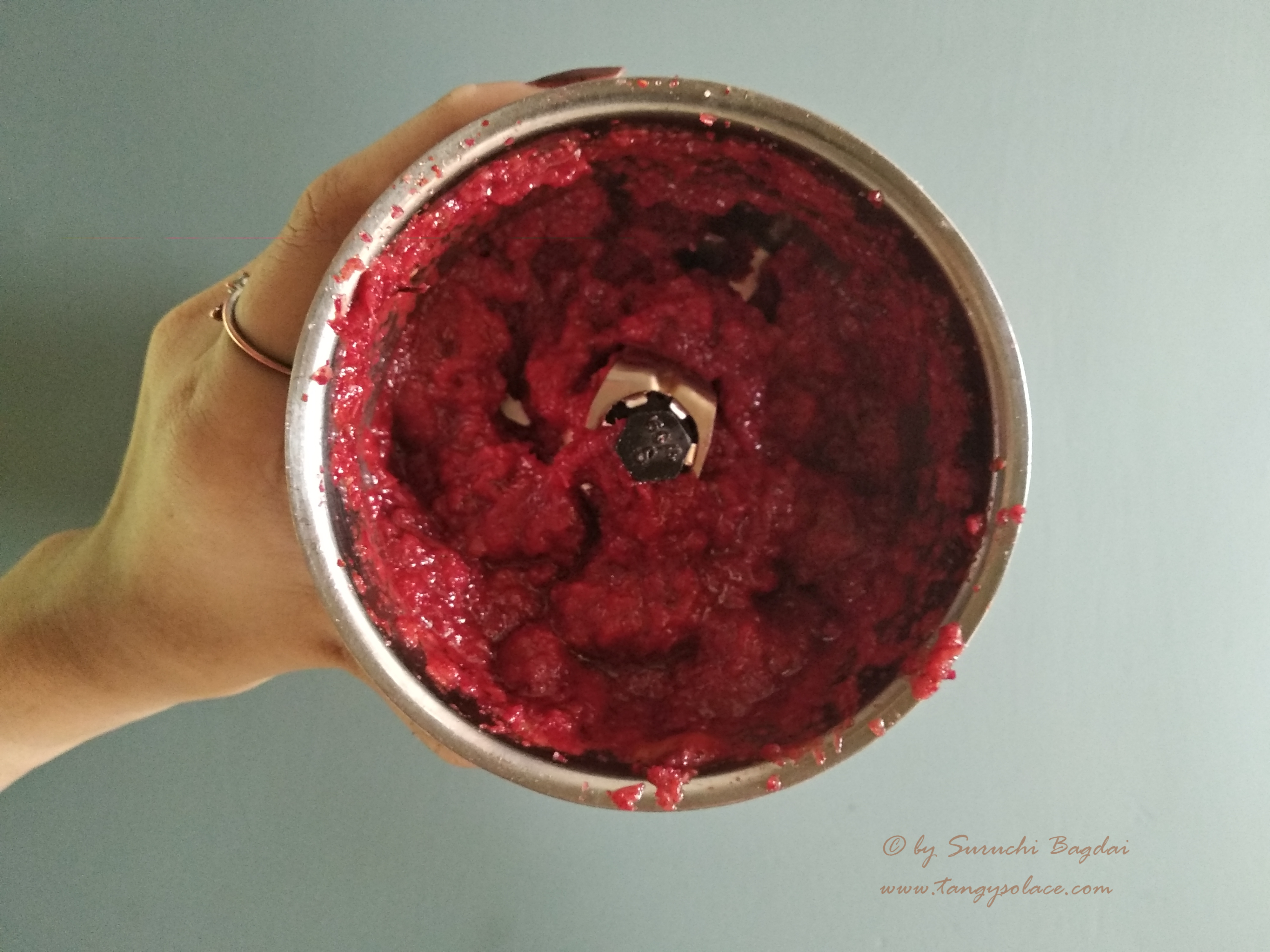 Lal phool ki chutney (Roselle flower chutney)