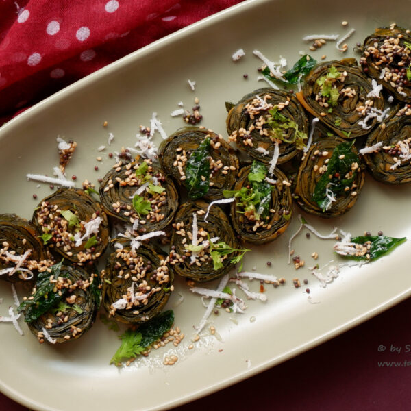 Gujrati Patra (Colocasia leaves pinwheels)