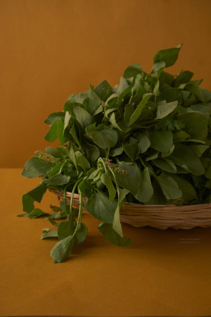 Ambatchuka leaves in a wicker basket